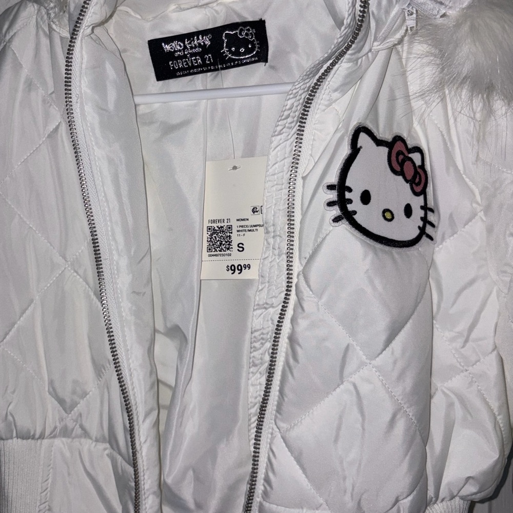 NEW with tags Sanrio Hello Kitty snowsuit X Forever 21 - Picture 3 of 3